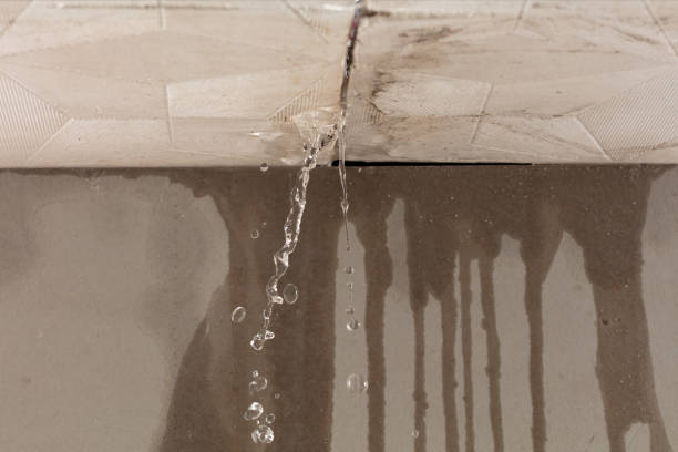 Professional Water Extraction technician working in Simpson, PA